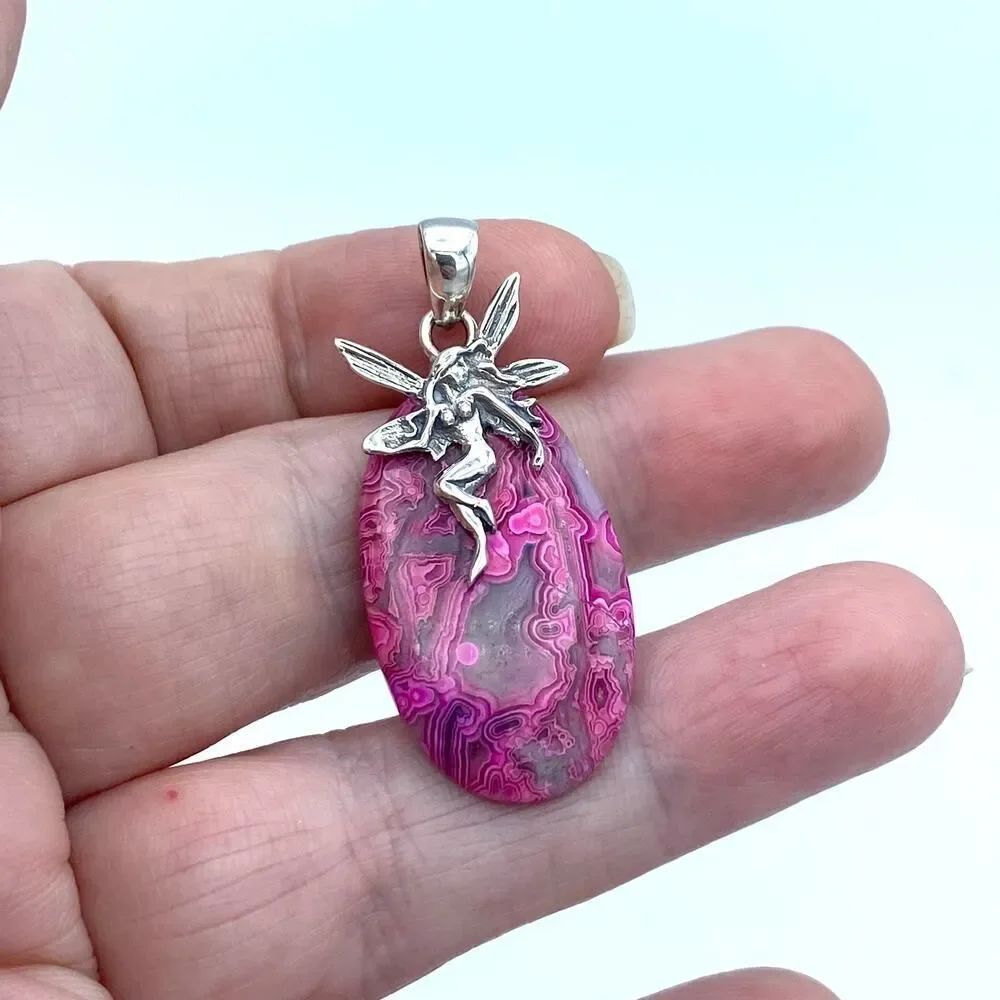 Fairy Pink Laguna Lace Agate Sterling Silver Pendant - Picture 3 of 6